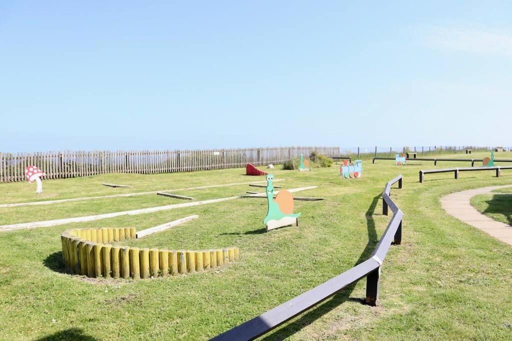 Corton Retreats At Waterside Parkヴィラ エクステリア 写真